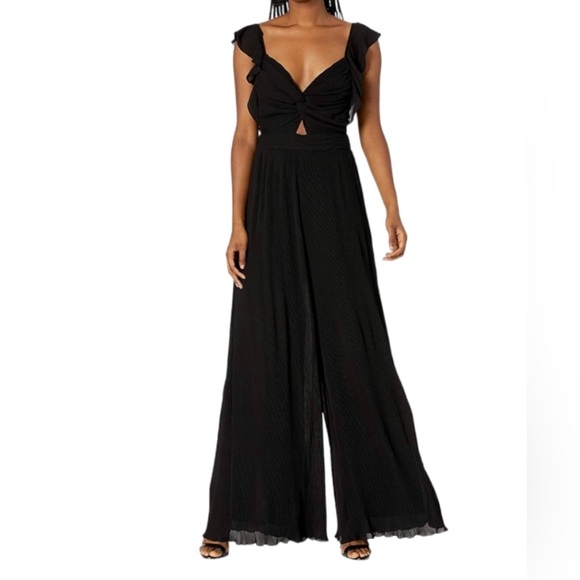Astr Pants - Astr Black Textured Jumpsuit size small